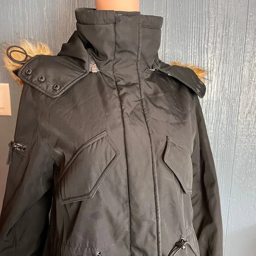 S13 New York Black Faux Fur Trim Hooded Puffer Jacket – Size Medium